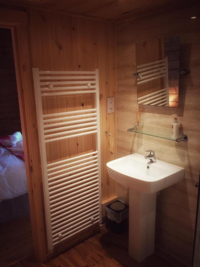 Hill Cottage Cabins Fort Augustus Zewnętrze zdjęcie